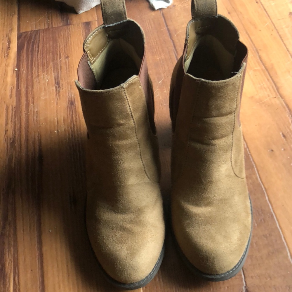 Booties - Picture 3 of 5